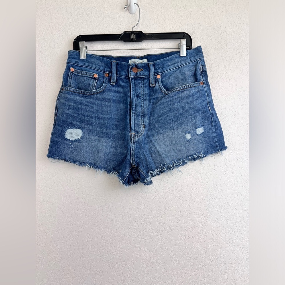 Madewell The Dad Jeans Distressed Short in Blue Button Fly Size 27